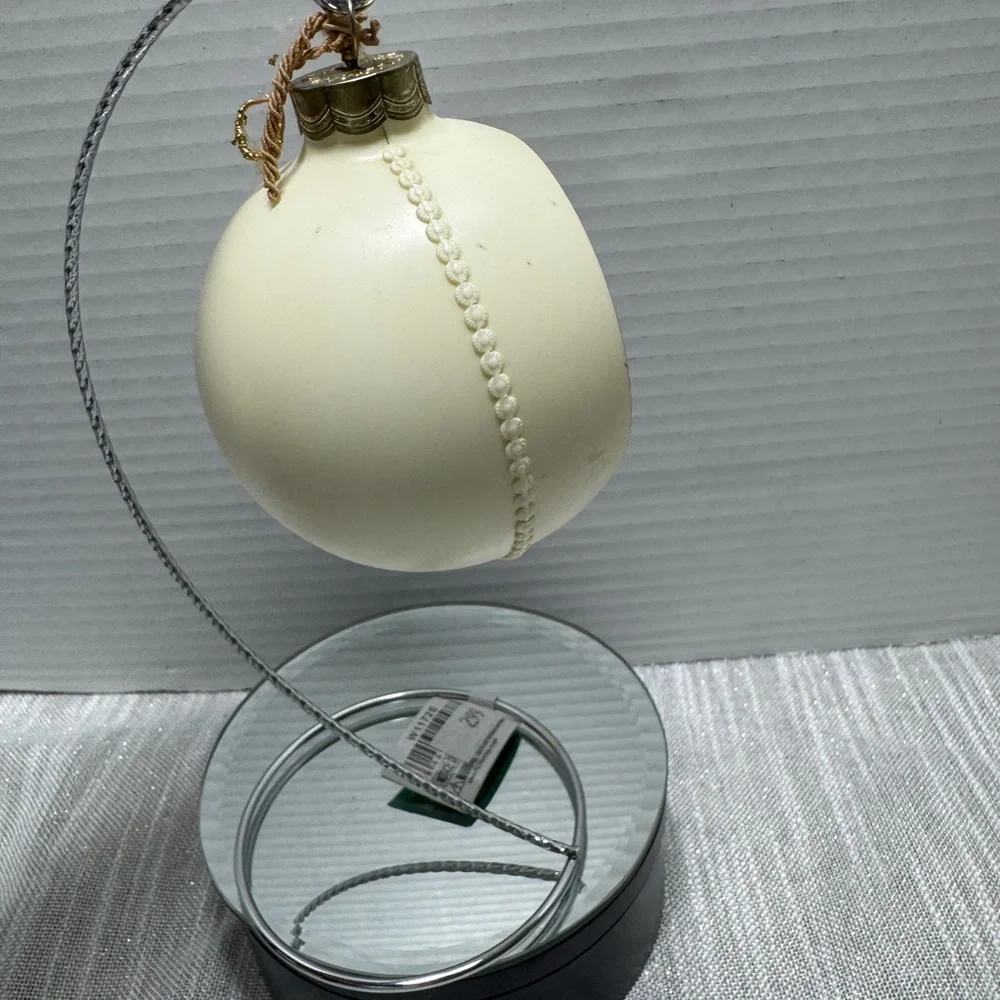 Hallmark Santa Snoopy & Woodstock Panorama Ball Ornament 1983 Vintage